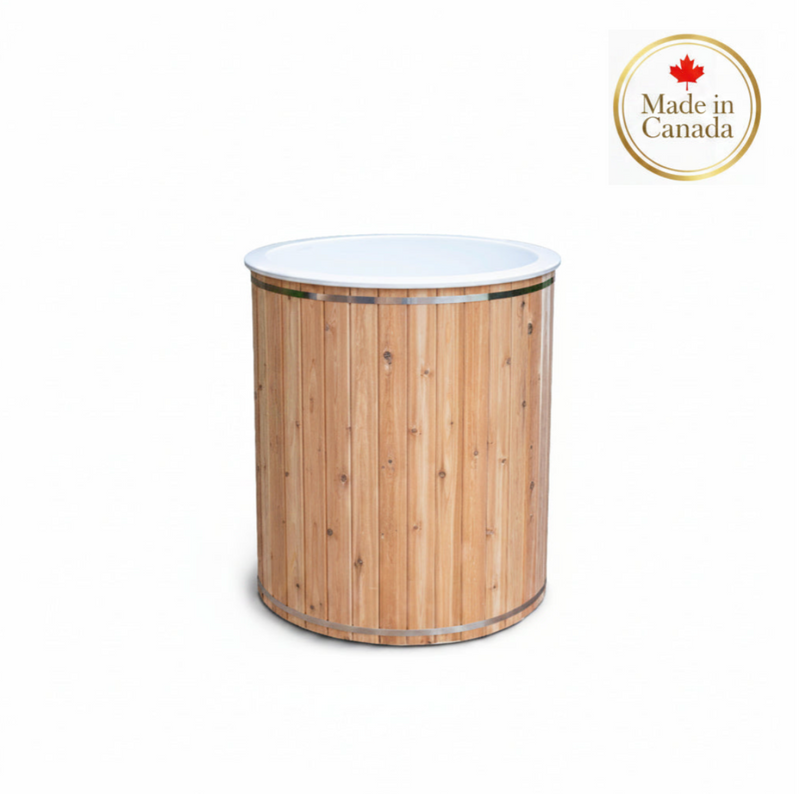 Baltic Plunge Tub | LeisureCraft